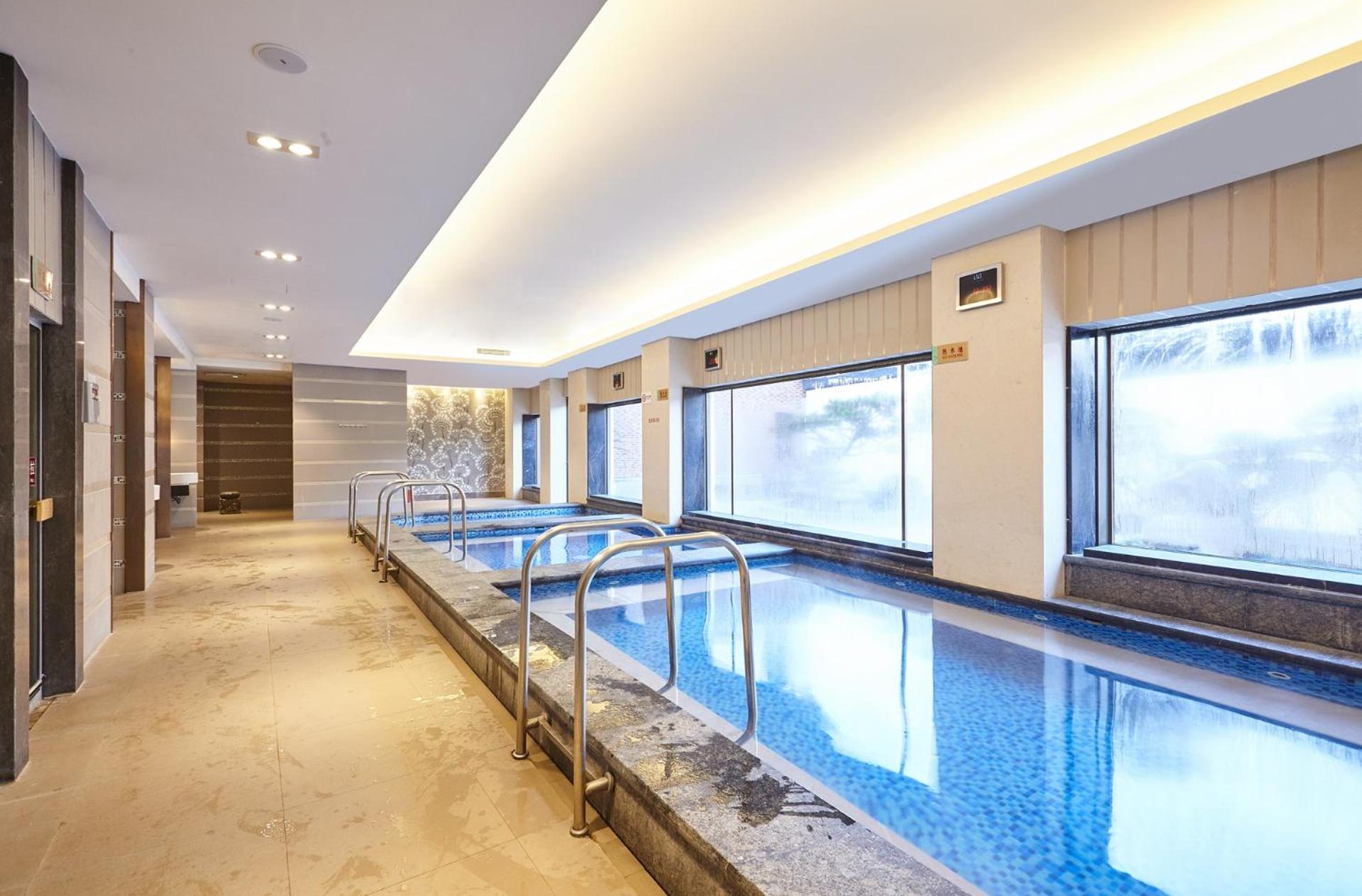 Tongli Lake View Hotel Suzhou  Exterior photo