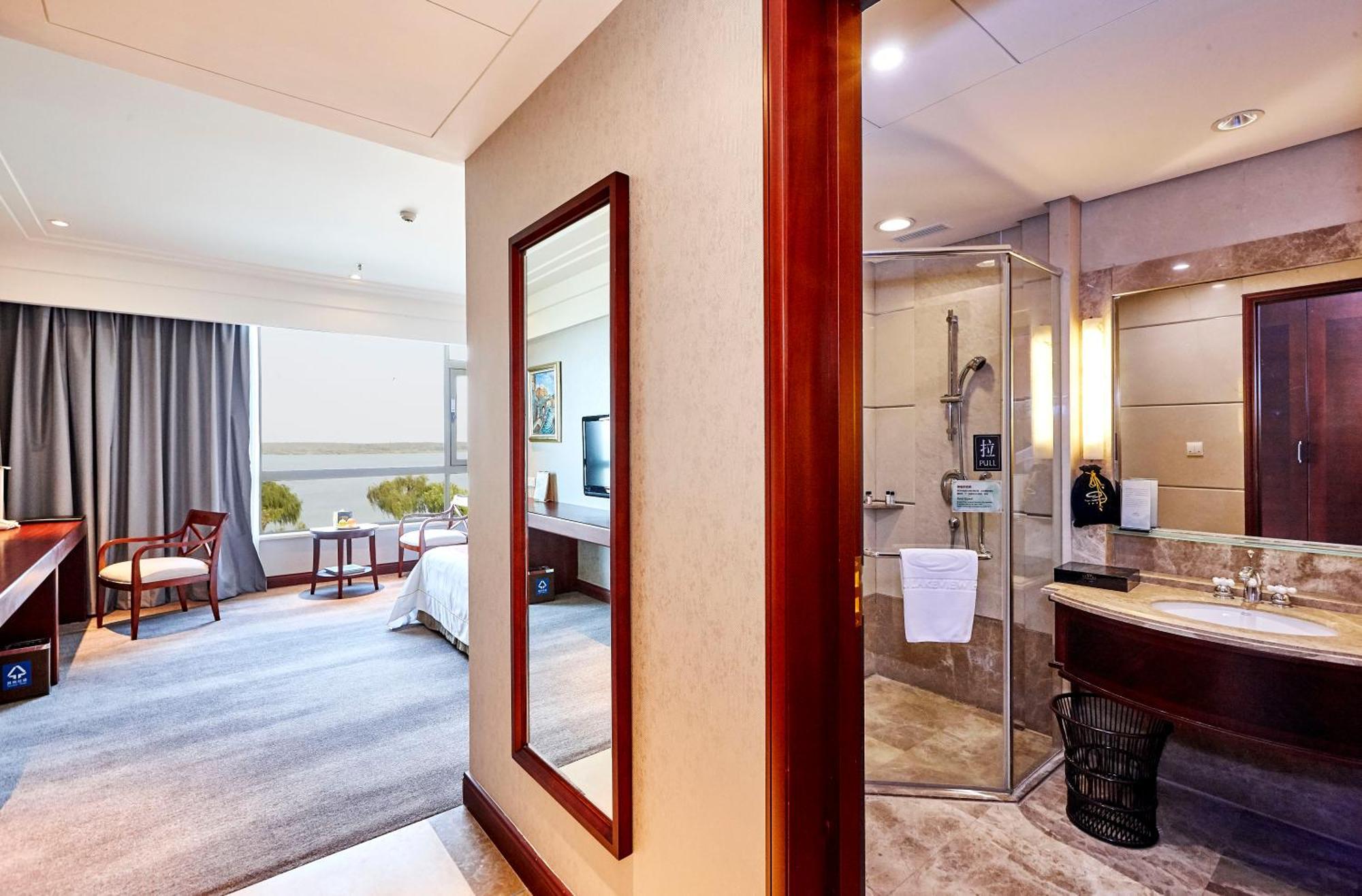 Tongli Lake View Hotel Suzhou  Exterior photo