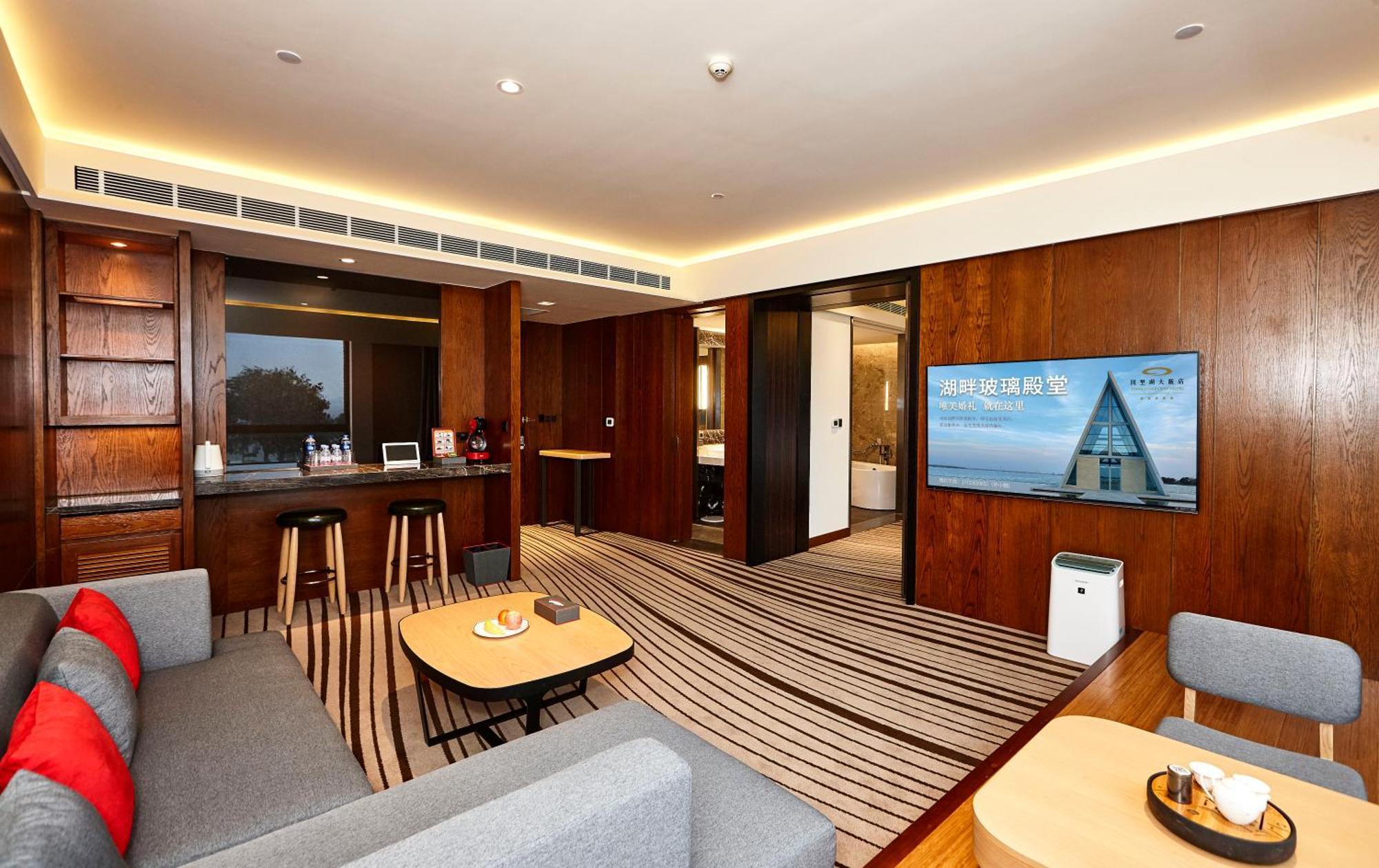 Tongli Lake View Hotel Suzhou  Exterior photo