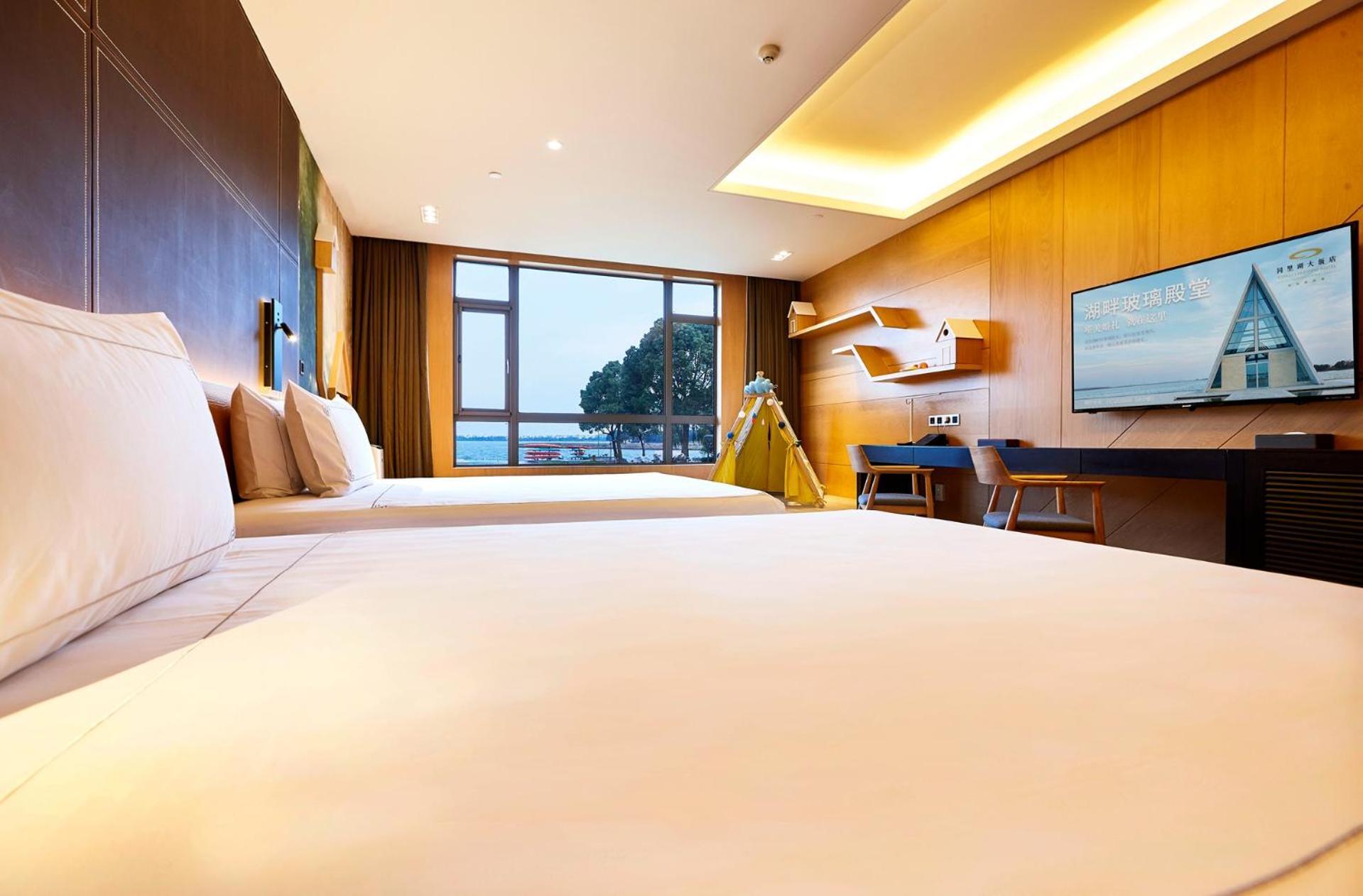 Tongli Lake View Hotel Suzhou  Exterior photo